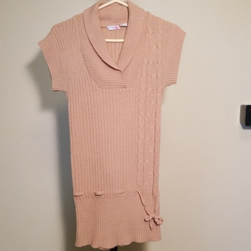 Knitted V-neck Sweater